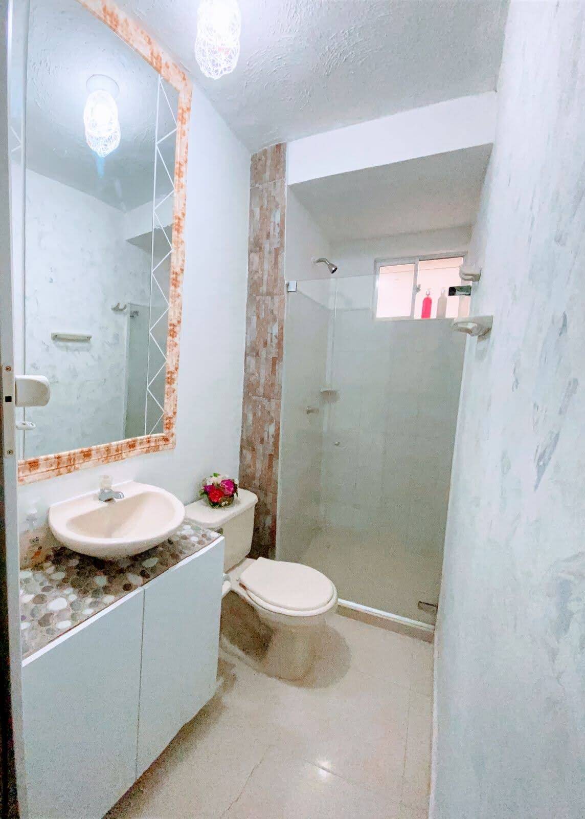 Baño de la habitación principal